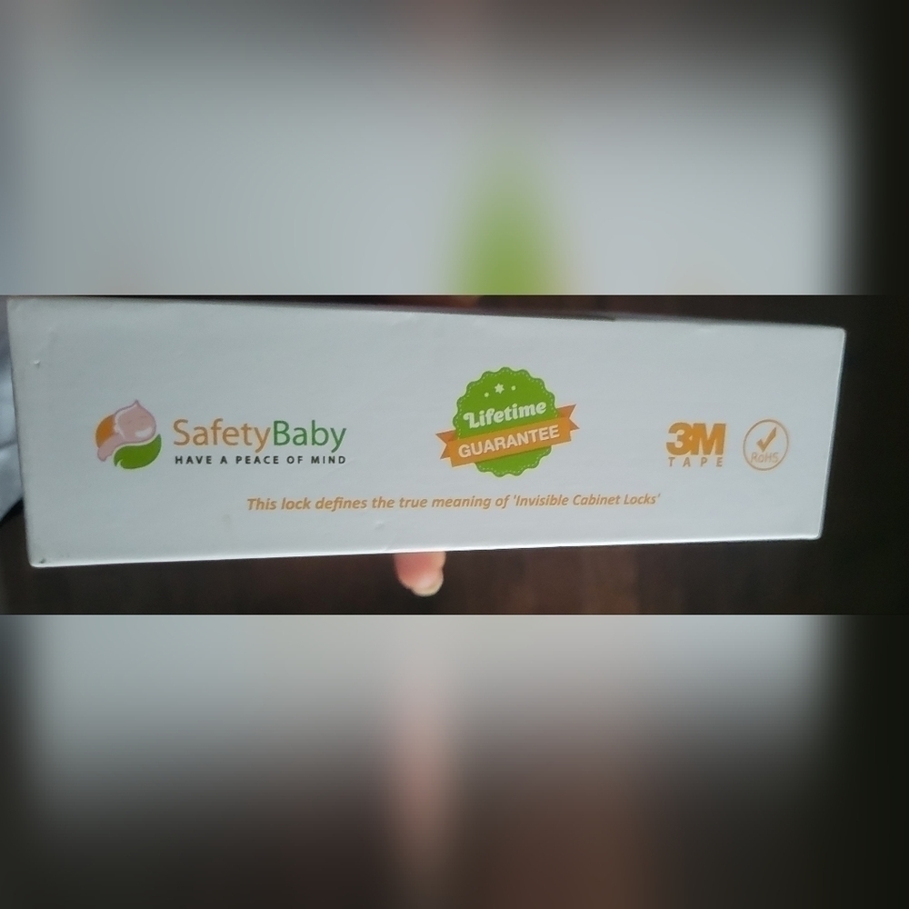 Safety Baby Magnetic Child Proof Cabinet Locks 4 Locks + 1 Key - Picture 2 of 4